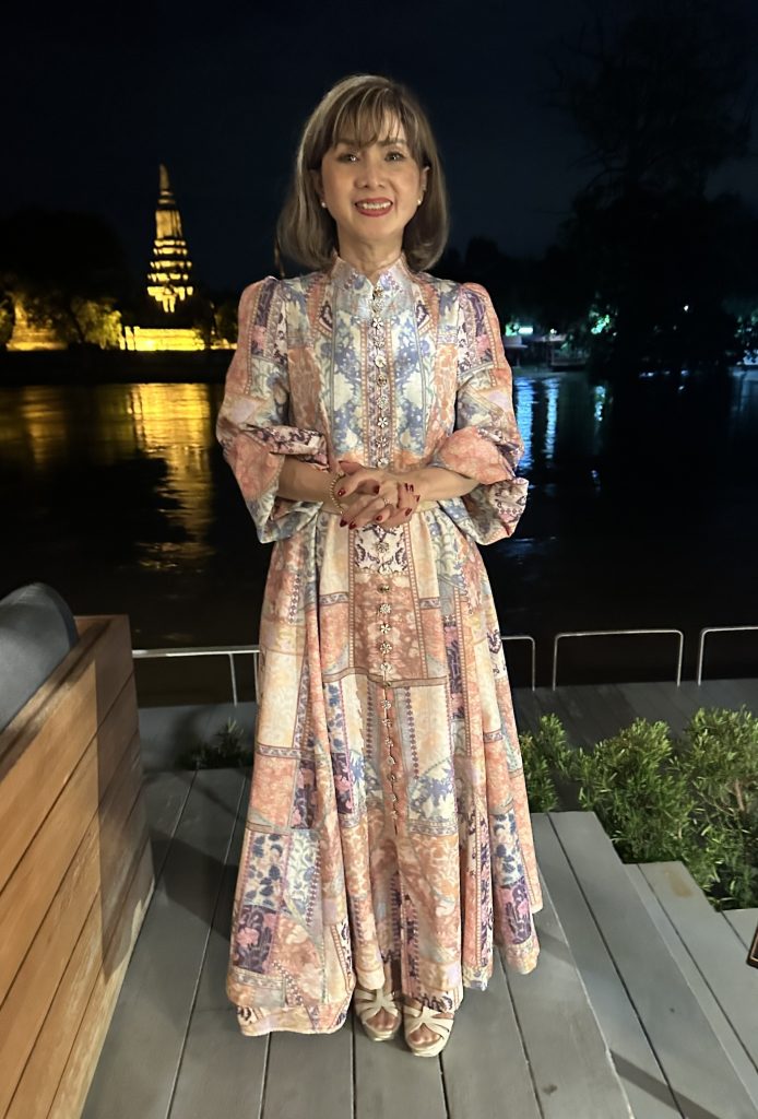 โรงแรมศาลา อยุธยา อยุธยา ประเทศไทย - นางสาวเจตสุมนต์ สุเมธีประดิษฐ์ 3 - Unravel Travel TV