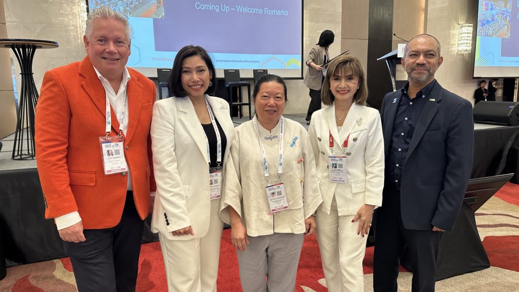 “Express Mindful Moment – ‘Your Smiling Heart’” session at IT&CMA & CTW Asia-Pacific 2025 - Jetsumon Sumayteepradit - Unravel travel TV