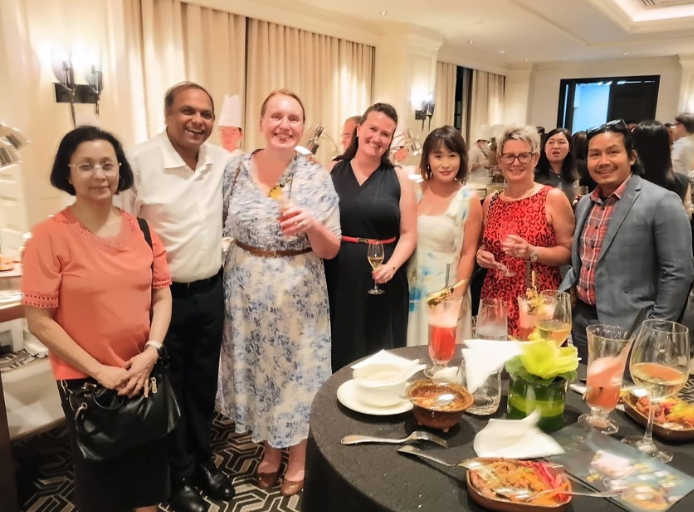 Raffles Hotel Singapore Celebrates “A Toast to the Best” and Launches Singapore Sling Zero